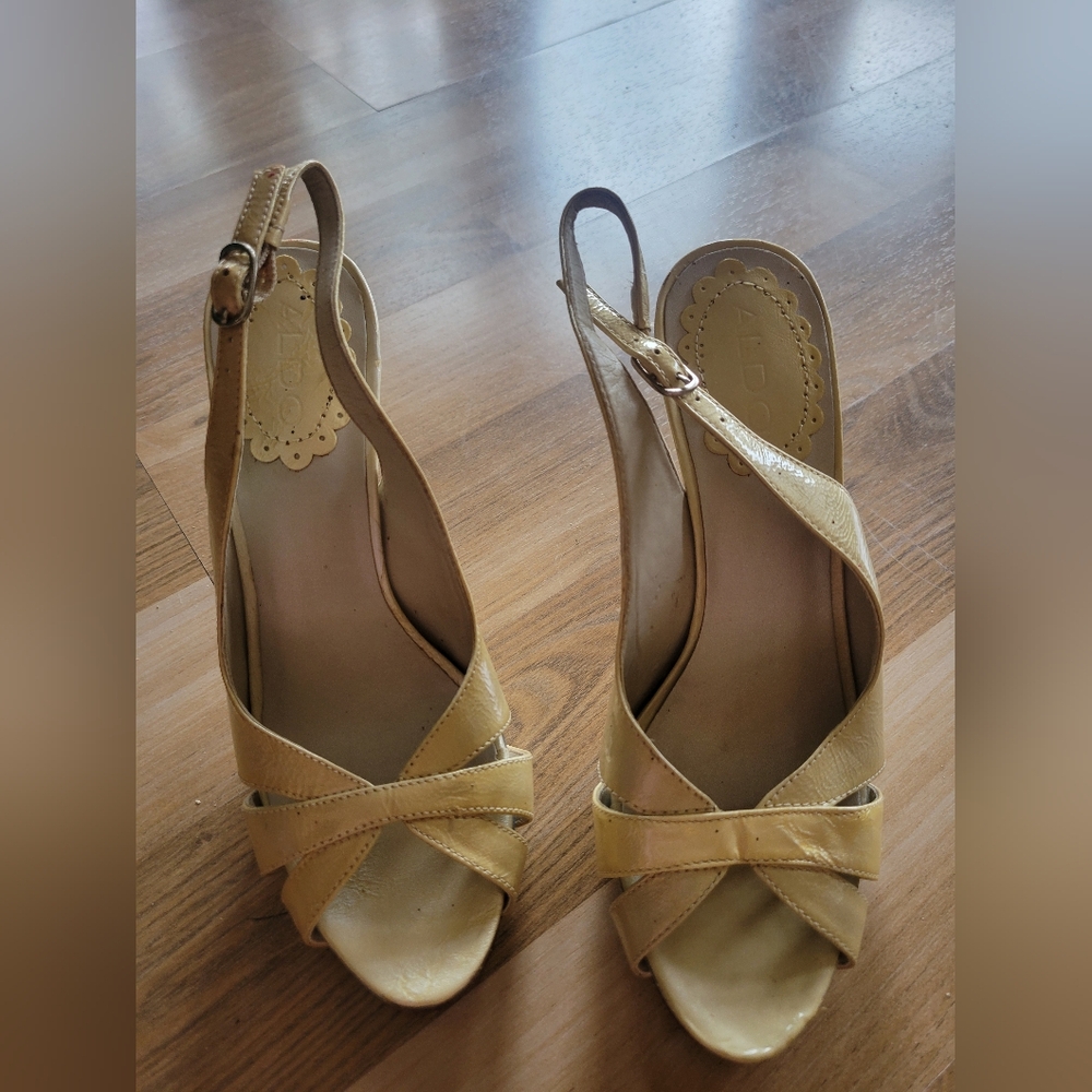 Aldo Beige Slingback Heels